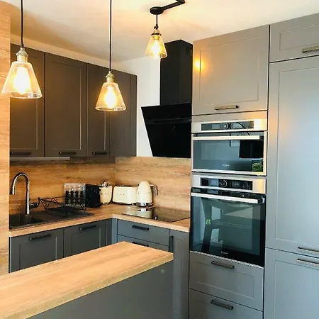 Le Chene Apartment *